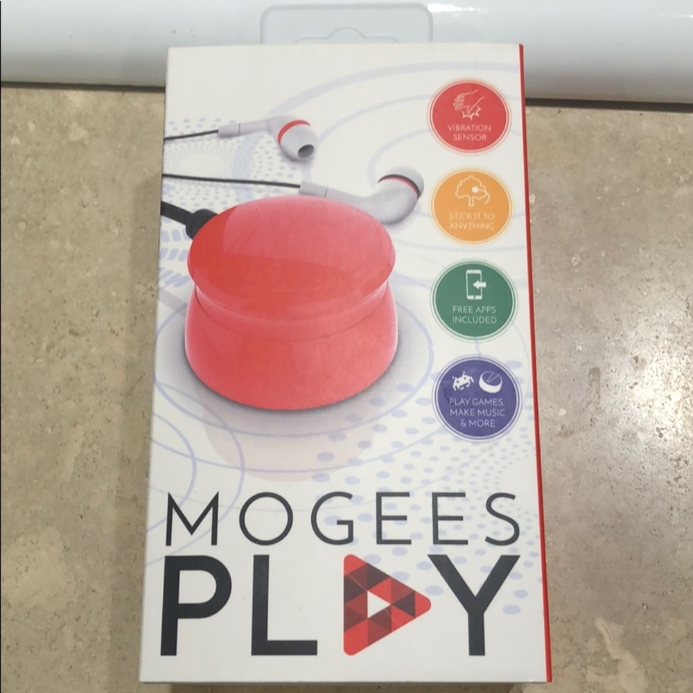 NWOT mogees play smartphone accessory